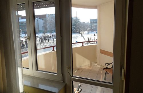 Voyager Bed & Breakfast Novi Sad Exteriör bild
