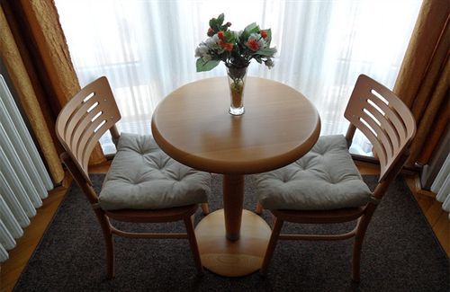 Voyager Bed & Breakfast Novi Sad Exteriör bild